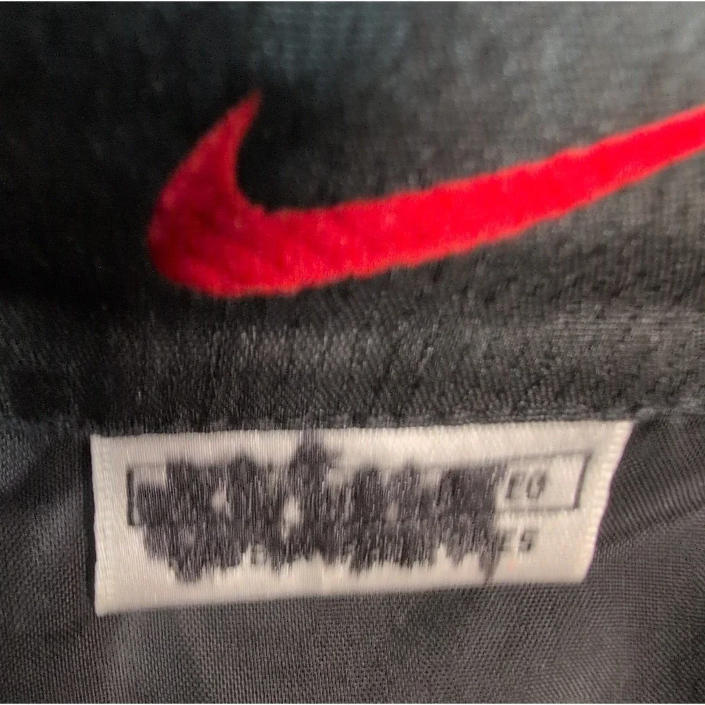 Nike Jacket Womens XL Black Hoodie Zip Up Windbreaker Swoosh Pockets Logo